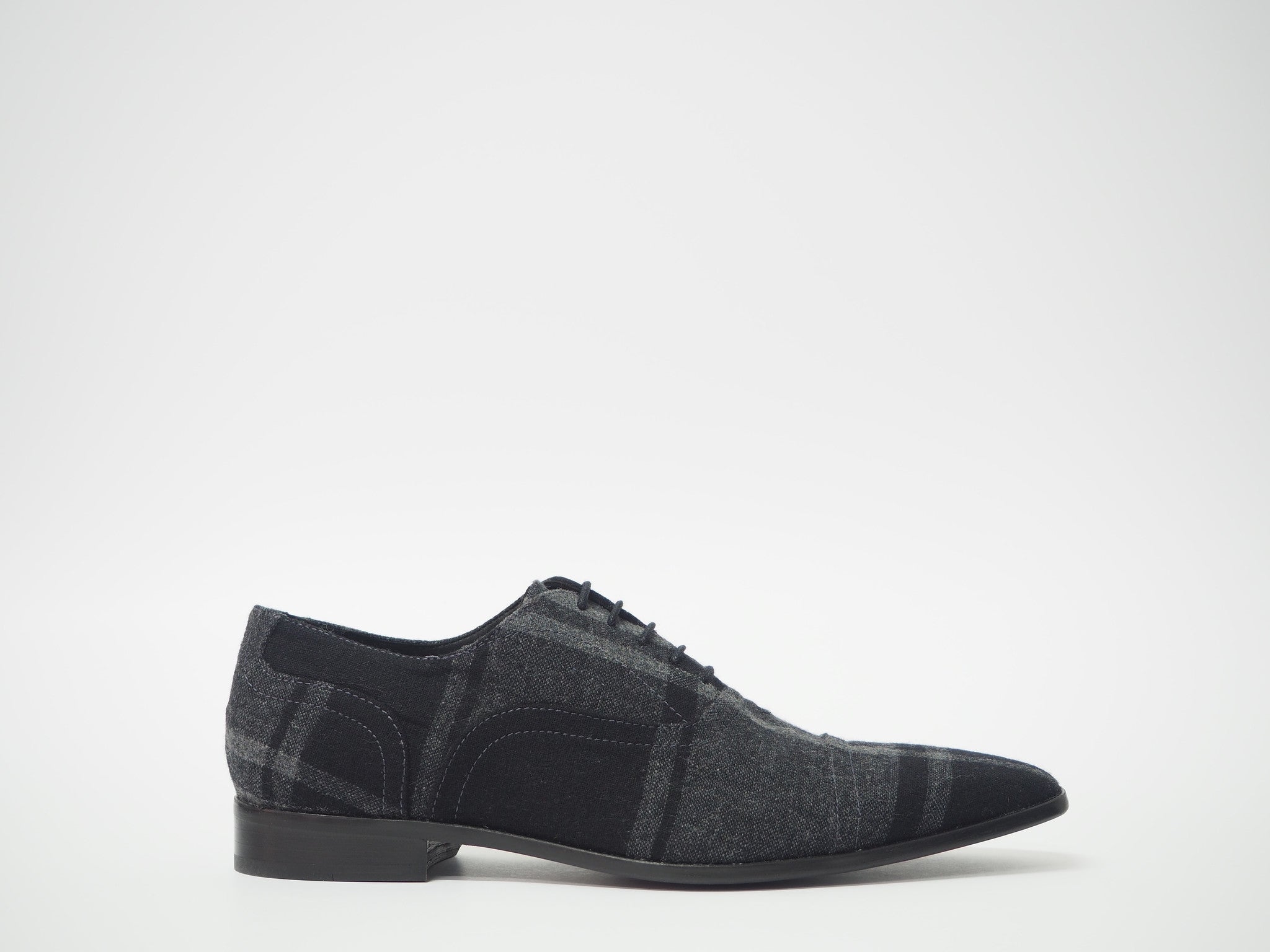 Size 43 - Gray & Black Tartan Oxford