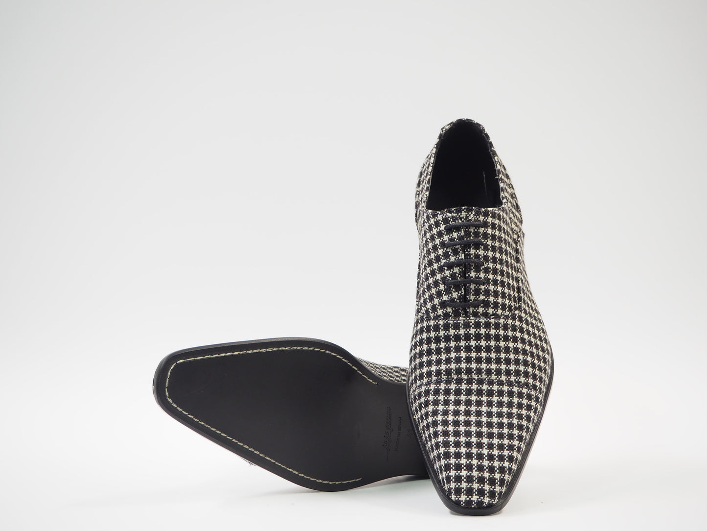 White & Black Tweed Men's Dress Shoes + Belt