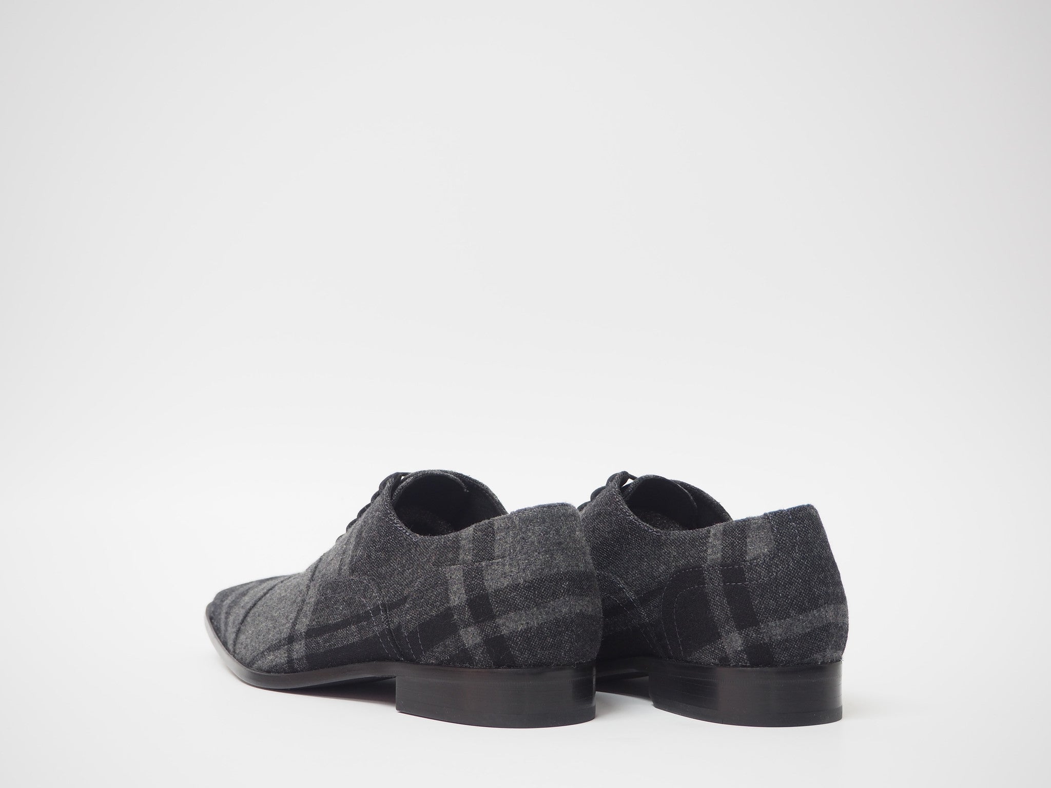 Size 43 - Gray & Black Tartan Oxford