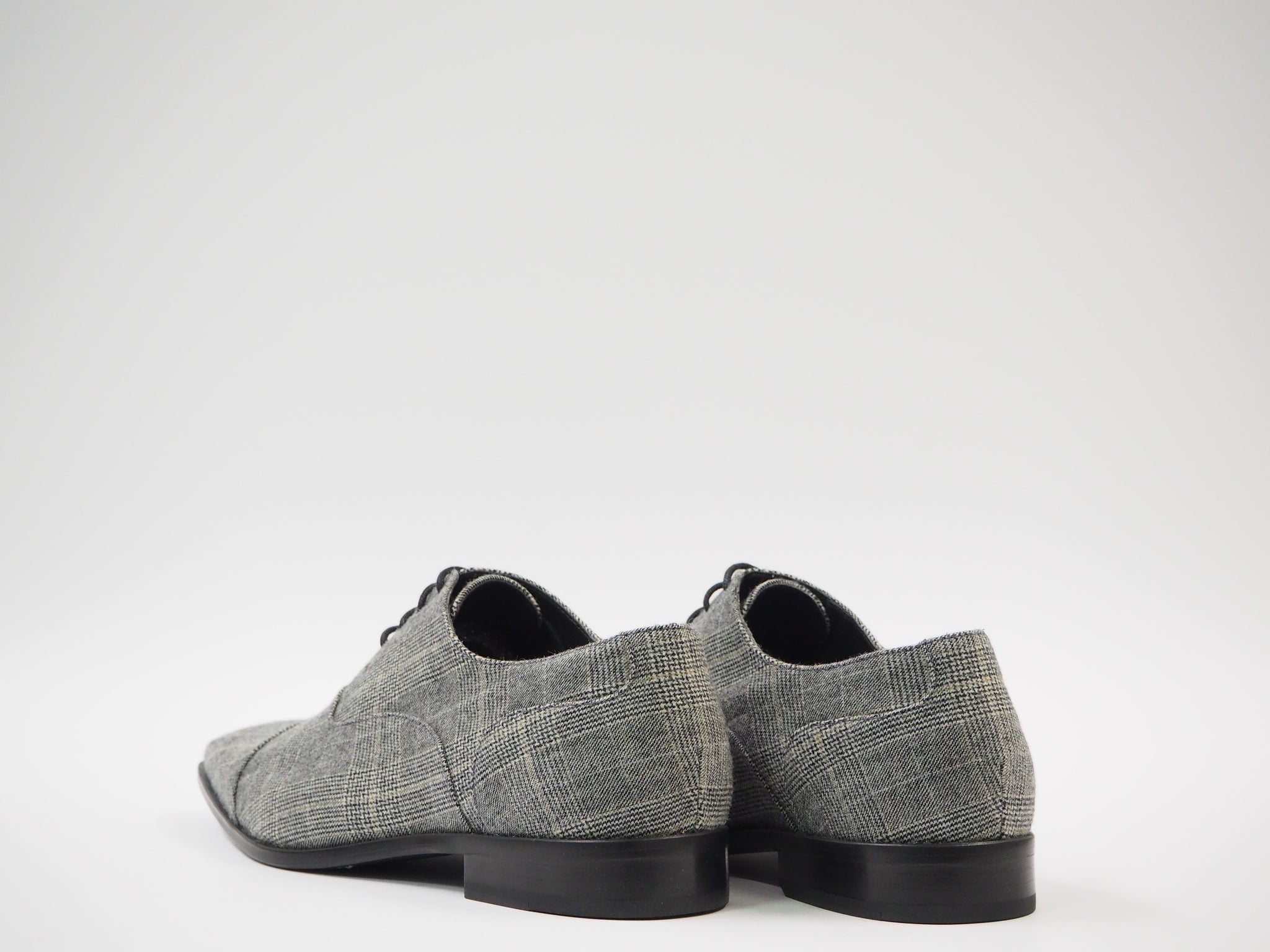 Size 44 - Gray Tartan Oxford + Belt